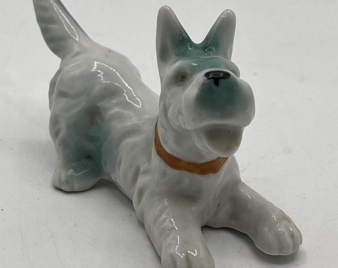 Vintage White W Green Accent Scottie Scottish Terrier Figurine Made Occupied Jap