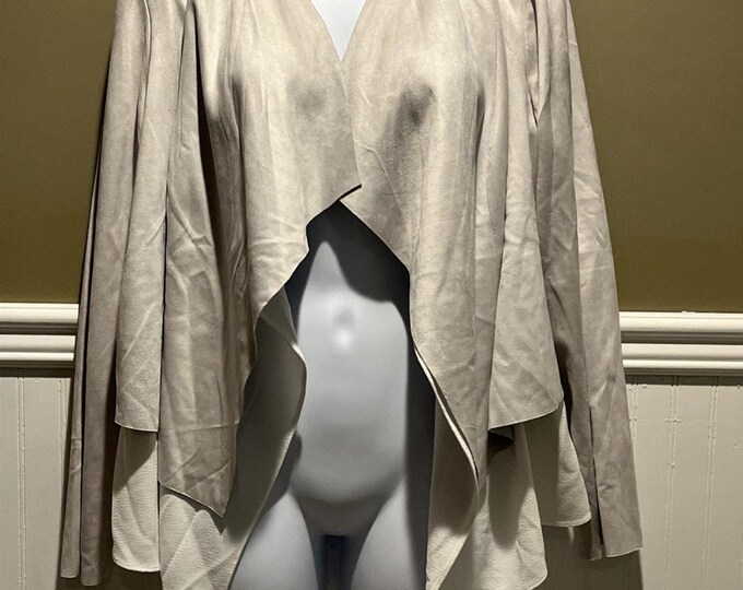 Carmen Marc Valvo Drape Jacket Gray Ivory Faux Suede Open Front Layered LS