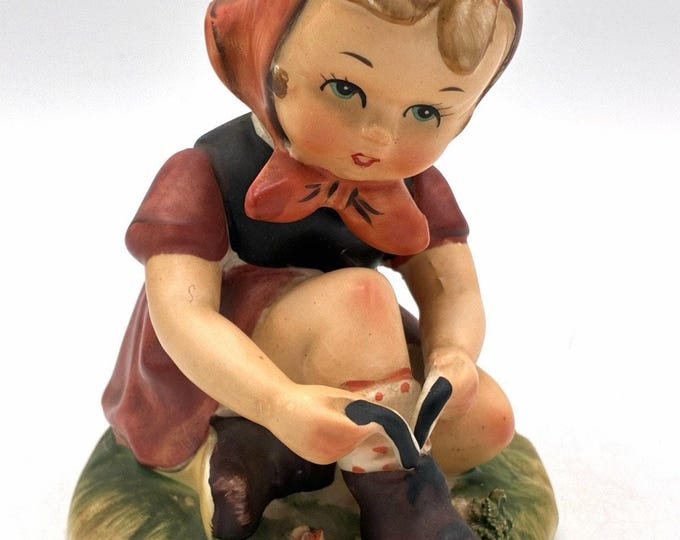 Vintage Erich Stauffer Open Laces Girl Figurine Arnart Japan 55/1554 5”