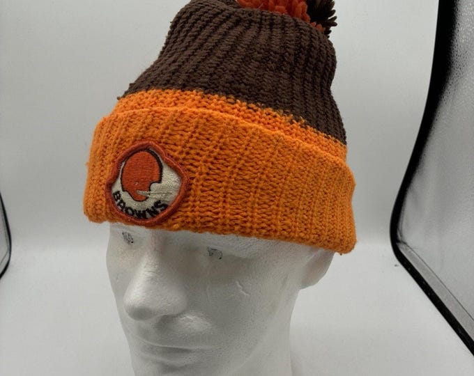 Vintage Cleveland Browns Pom Pom Knit Beanie Hat Helmet Patch 70s 80s NFL