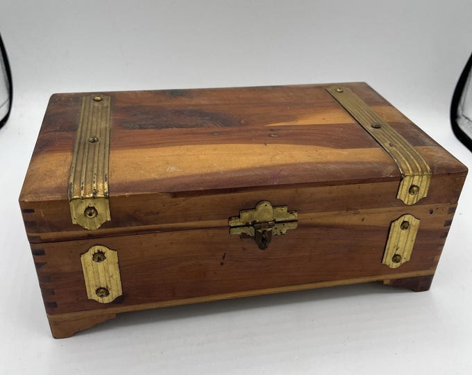 Vintage Primitive Wood Jewelry Trinket Box Metal Brass Accent 10x6x4 W Mirror