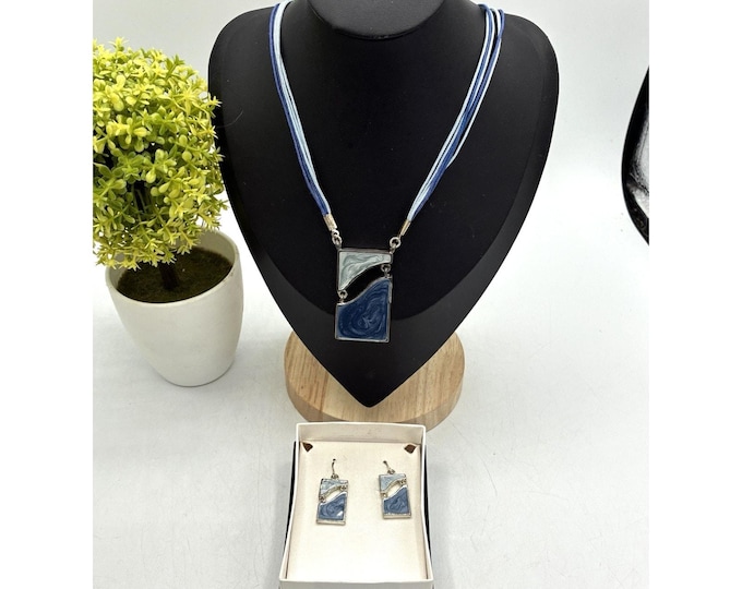 Bay Studio Blue Enamel Pendant Necklace Earrings Jewelry Set Boxed