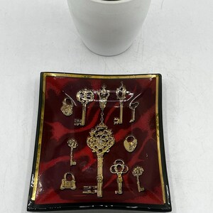 Georges Briard Style Ruby Red Gold Skeleton Keys Locks Glass Dish Ashtray MCM