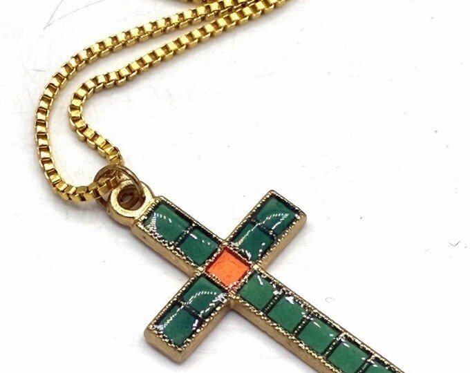 20” Goldtone Chain with Teal & Coral Enamel Cross Pendant – Lightweight