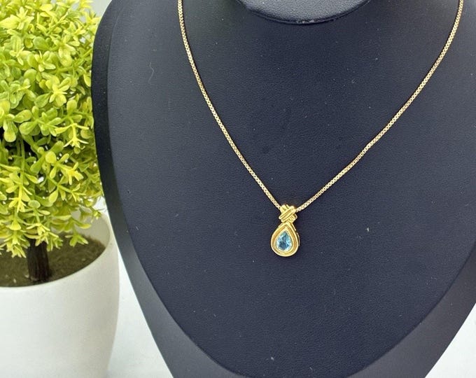 Avon Gold Tone Blue Pear Stone Pendant Necklace Knot Bezel Signed 16”