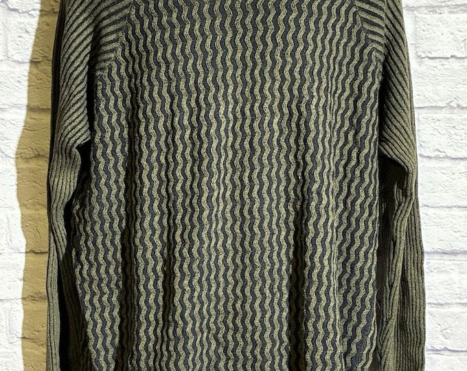 Claiborne Men’s XL V Neck Sweater Olive Black Textured Geometric Knit Vintage