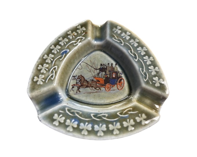 Wade Irish Ashtray — “Horse Carriage” Green Shamrock 3‑Slot Vintage Ceramic Ireland