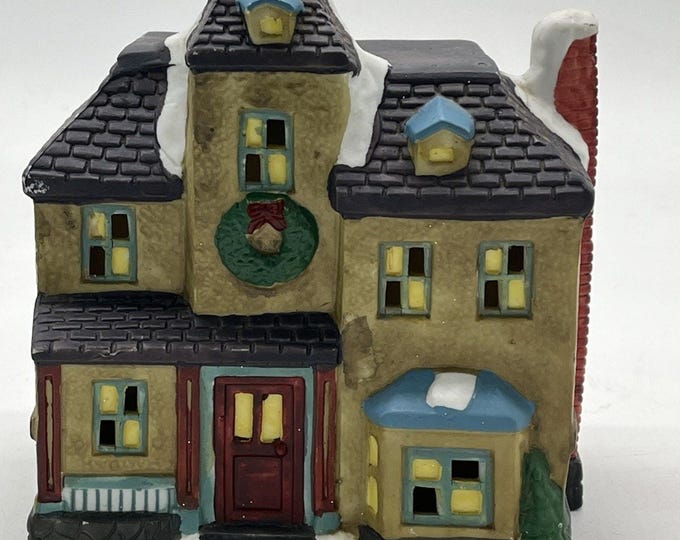 1994 Trim A Home – Holiday Home Memories Lighted Ceramic House (No Light)