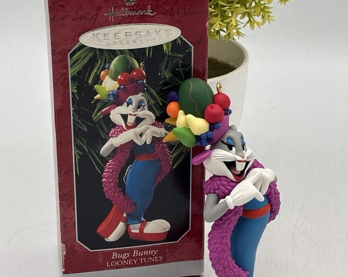 Vintage 1998 Hallmark Keepsake Bugs Bunny Looney Tunes Ornament