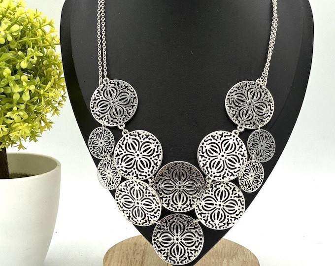 Silver Tone Filigree Medallion Bib Necklace 22” Floral Cutout Statement