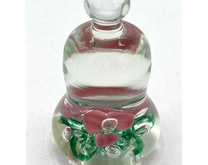 Vintage Joe St. Clair Art Glass Paperweight – Bell‑Shaped Pink Pansy Flowers