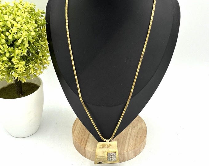Celebrity NY Gold Tone Square Pendant Necklace Rhinestone Vintage 70s