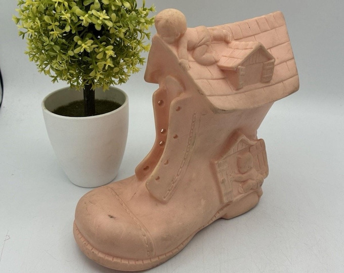 Vintage Old Woman Who Lived in Shoe Rubber Squeeze Toy Nursery Rhyme 6 Inch