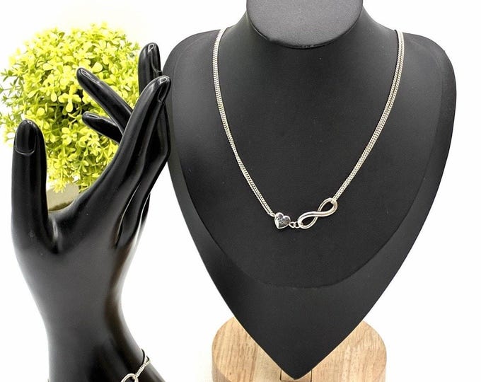 Mom Infinity Jewelry Set 18” Necklace Silver Tone Mother Gift Costume Jewelry