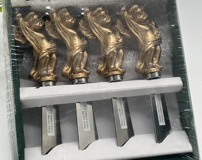 Vintage Boston Warehouse Christmas Golden Cherub Spreader Knives Set 1994