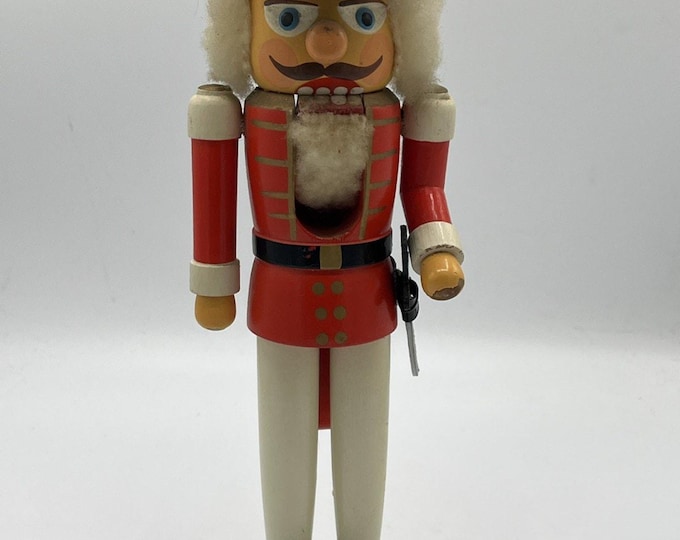 Vintage 1980s Erzgebirge Expertic Soldier Nutcracker Made in Germany 11”