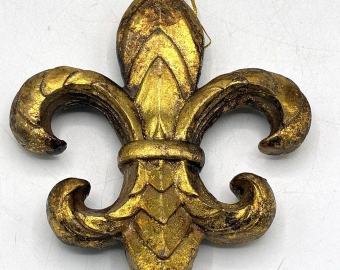 Vintage Gold Fleur-de-Lis Ornament, Antiqued Gilt Finish, Resin, 5-6in
