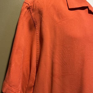 Tommy Bahama Coral Silk Short Sleeve Button Up Shirt Size L image 4