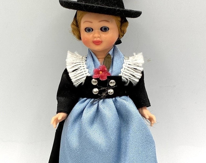 Vintage Souvenir Doll Alpine Folk Costume Feather Hat Hard Plastic 5.5