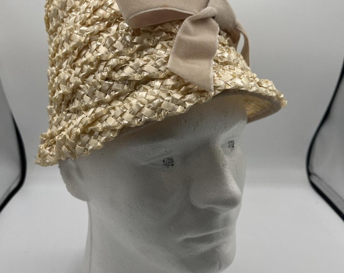 Vintage O’Neills cellophane straw Champagne Beige deep crown cloche hat