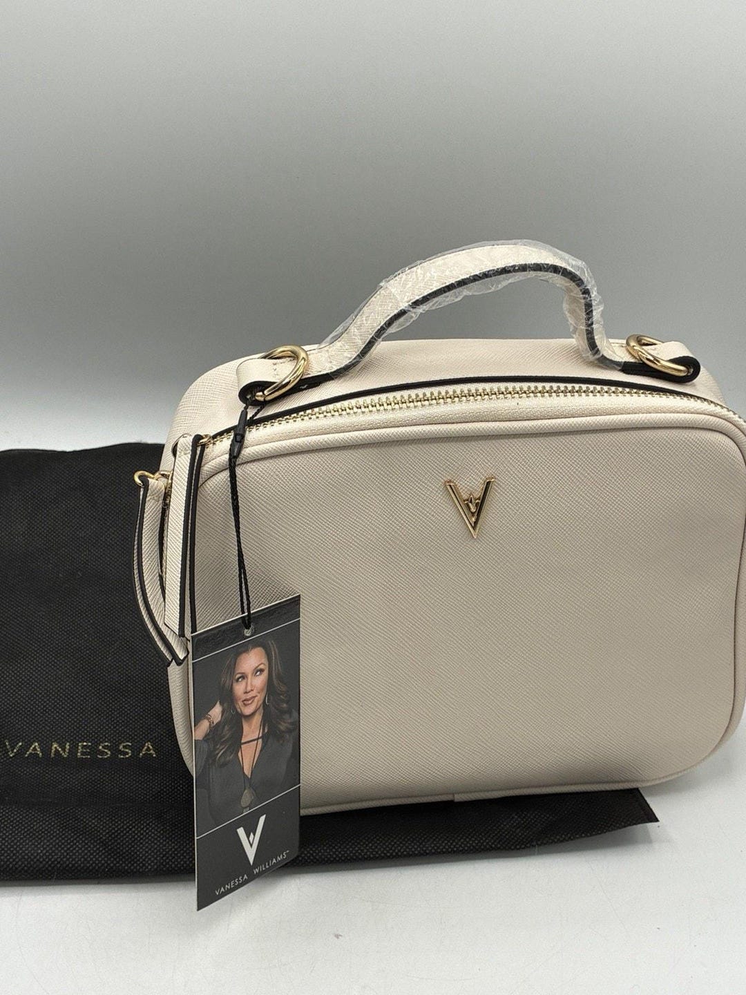 Vanessa Williams Lush Crossbody Camera Bag off White Gold NWT Dust