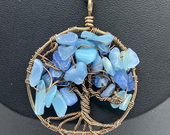 Tree of Life Necklace Blue Stone Chip Beads Copper Wire Wrapped Pendant 19”