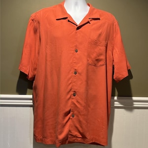 Tommy Bahama Coral Silk Short Sleeve Button Up Shirt Size L image 1