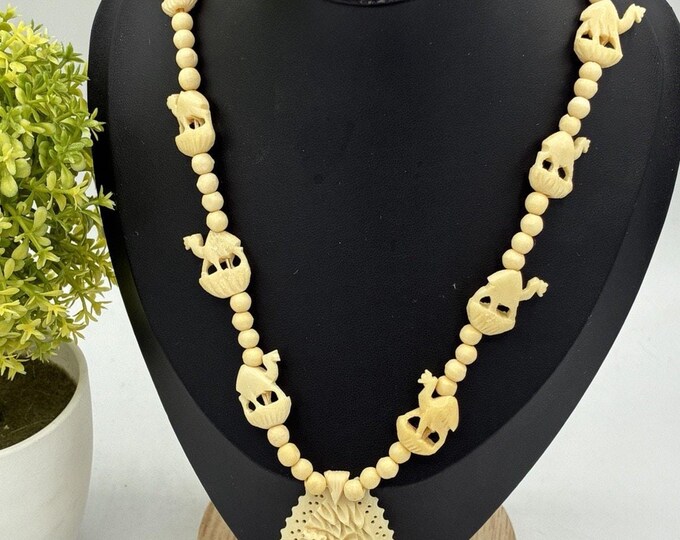 Vintage Celluloid Camel Necklace Beaded Pendant Rajasthani Style Folk Art 20 In