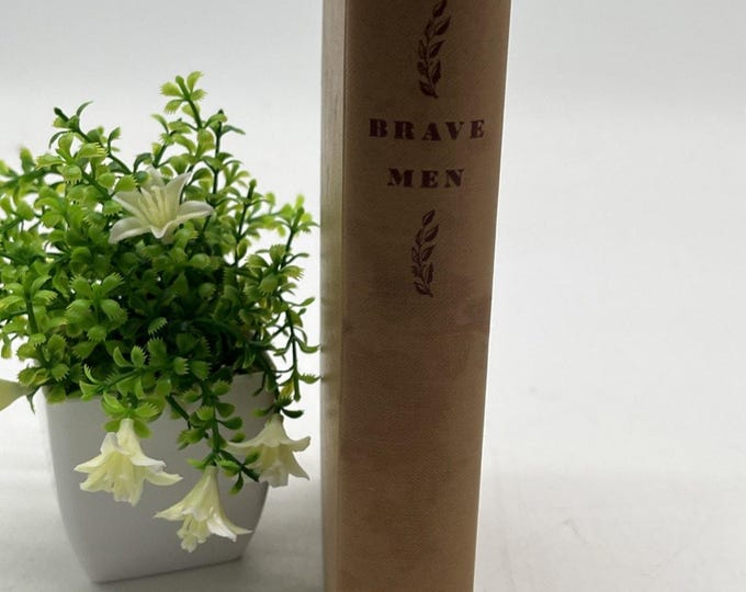 1945 Brave Men Ernie Pyle WWII War Correspondent Vintage Hardcover Book