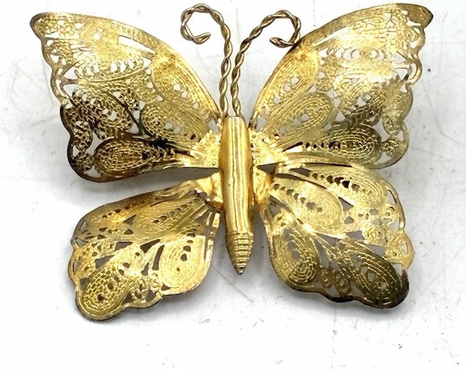 Vintage Gold Tone Filigree Butterfly Brooch Pin Openwork Wire Lace 2 inch