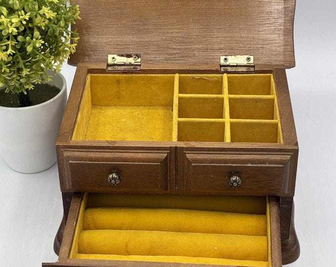 Avon 1978 Decorator's Jewelry Chest Wood 4 Drawer Velvet Lined Vintage 7x5x4