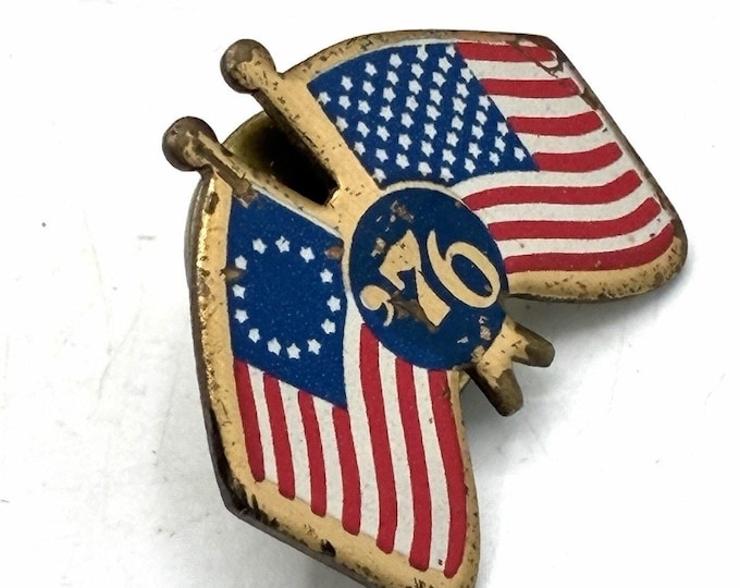 Vintage 1976 Bicentennial Crossed American Flags 76 Enamel Lapel Pin USA