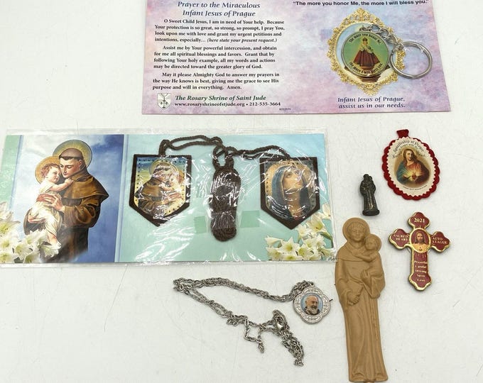 Vintage Catholic Devotional Lot Scapular Padre Pio Infant Jesus Sacred Heart
