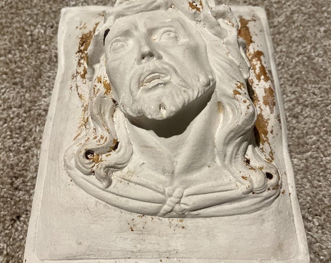 Vintage Hand Made Artisan Jesus Sculpture Chalkware Wall Hanging 7x6 3D Plaster