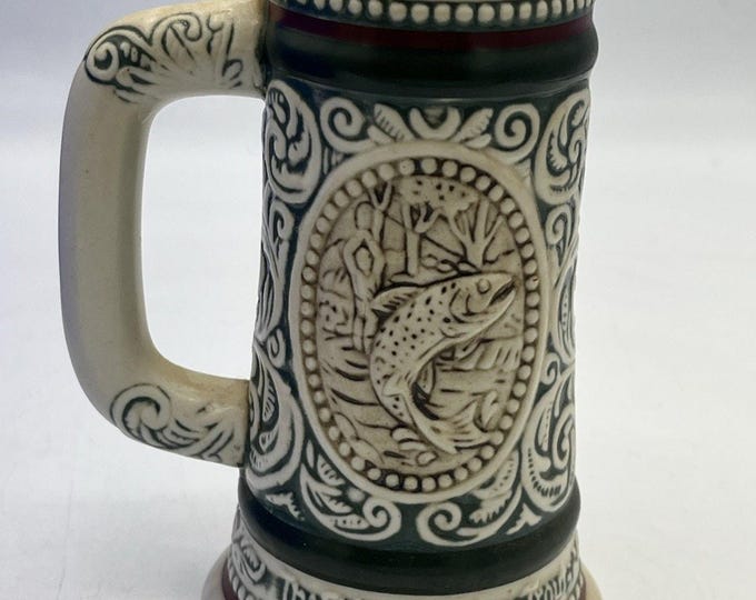 Avon 1983 Mini Beer Stein Mug Green Beige Rainbow Trout English Setter Design
