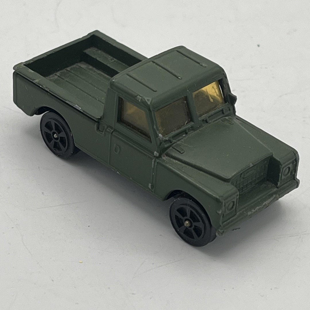 Vintage Corgi Juniors Whizzwheels LAND ROVER Green Truck Fun Old