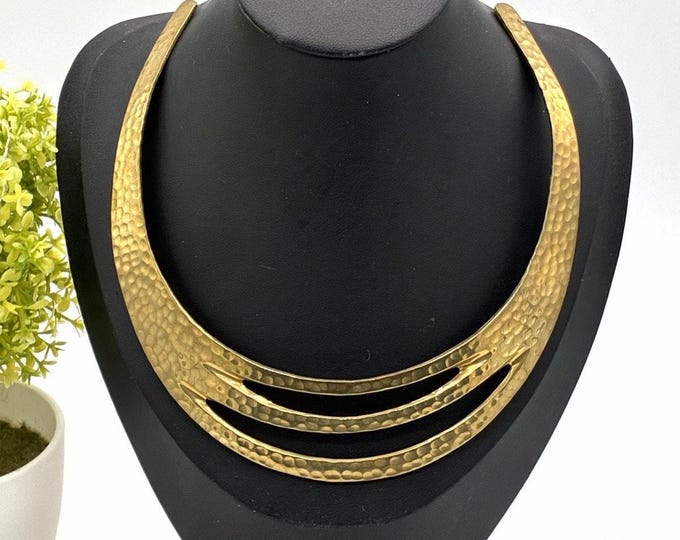 Vintage Made in India Hammered Gold Tone Collar Choker Cutout Statement Necklace