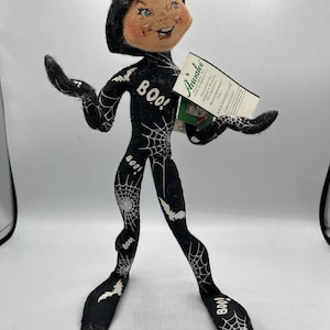 Annalee 2004 Halloween Spindelnät BOO Sprite Alv Älv 14" Docka med Tagg