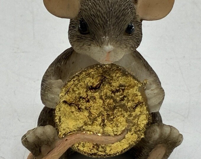 Vintage Resin Mouse Brooch Holding Gold Coin Figural Pin Cottagecore Whimsical