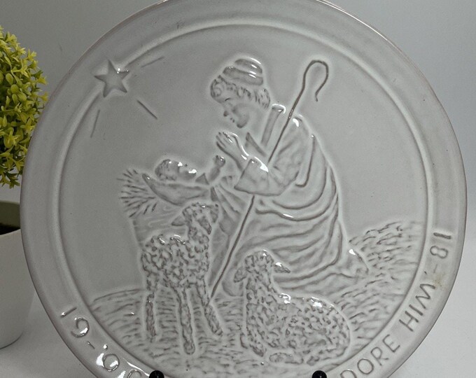Frankoma 1981 Annual Christmas Plate • “O Come Let Us Adore Him” • Vintage Pottery