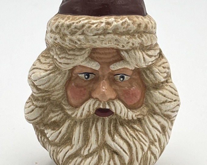 Vintage Old World Santa Head Figurine Shelf Sitter Paperweight Resin 3" Detailed