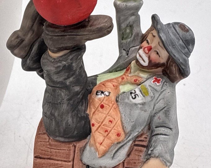 Emmett Kelly Jr Clown Figurine – Root Beer Barrel Flambro Hobo Circus AS‑IS