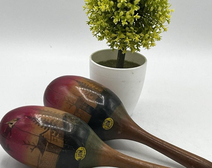 Vintage Calidad JOM Hand Painted Wooden Maracas Pair Mexico 9 inch AS IS