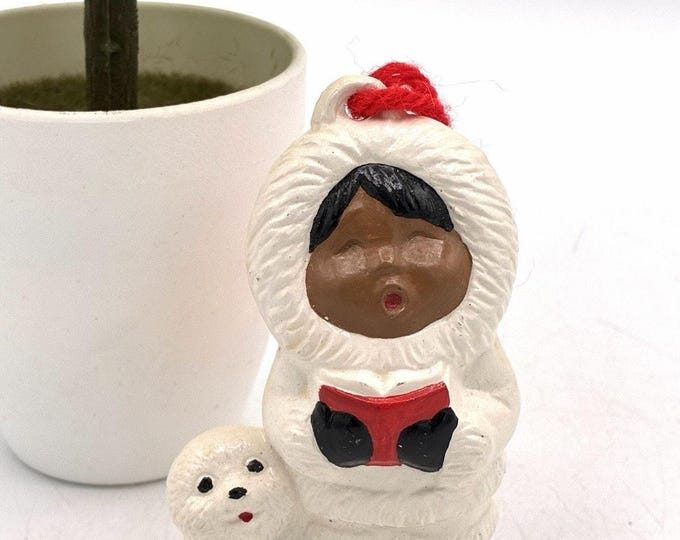 Vintage Ceramic Fur Trim Parka Child Figurine Caroler Seal Skagway Alaska 3 Inch