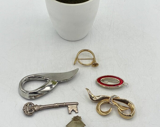 Vintage Brooch Lot – Mixed Gold Silver Tone Pins Set Costume Jewelry