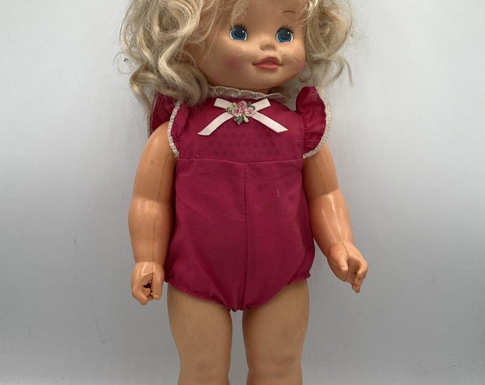 Vintage 1983 Mattel Chatty Patty Doll Original Clothes Pull String Talking Toy