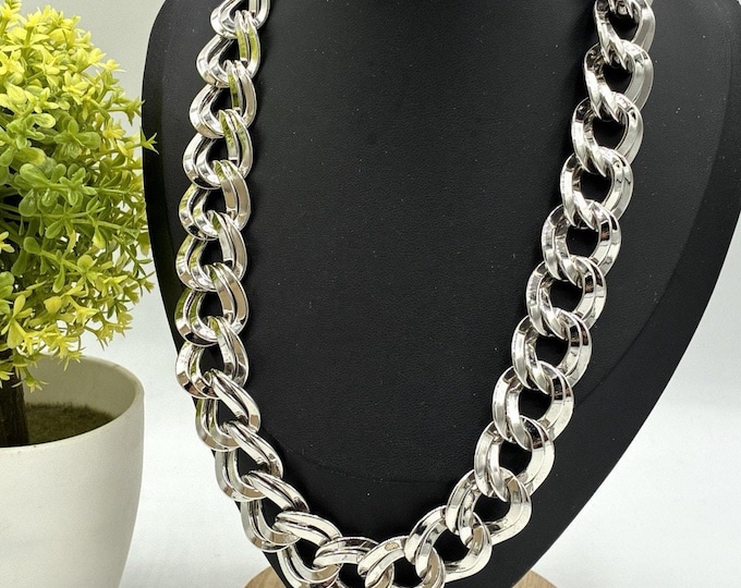 Vintage Monet Signed Chunky Curb Chain Necklace Silver Tone 19 Inch