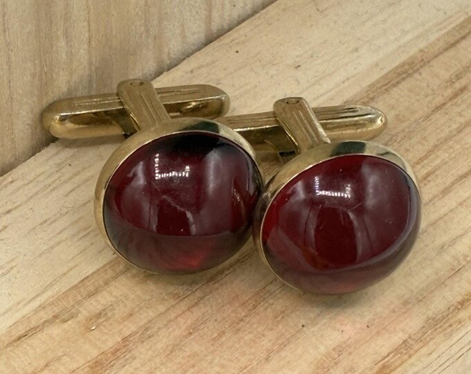 Vintage Hickok Gold Tone Men's Cufflinks Round Dark Red Burgundy Cabochon USA