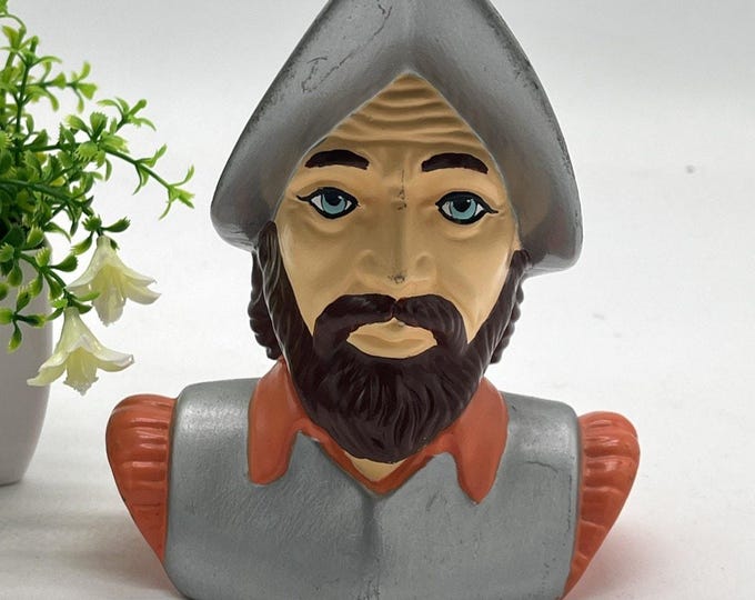 Vintage 1970s Hand Painted Chalkware Spanish Conquistador Bust Figurine 6" Gray