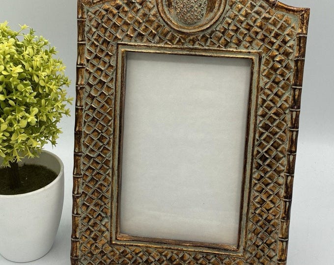 Hand Painted Pineapple Medallion Picture Frame, Arched Gold 4x6 Photo
